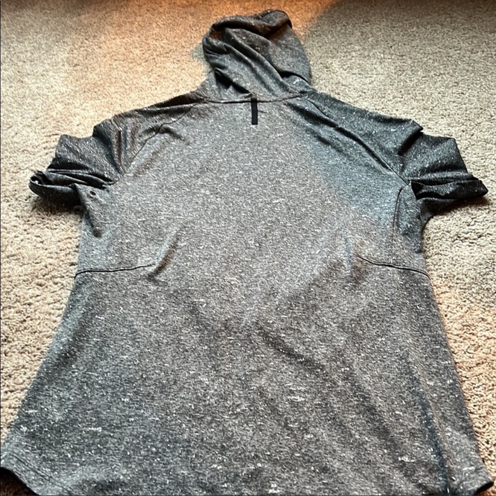 Lululemon Drysense training hoodie size medium